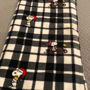 Twin Plaid Berkshire Peanuts Snoopy Blanket